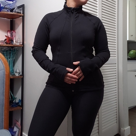 Athleta Sweater, Color Black, Size M - Picture 1 of 16